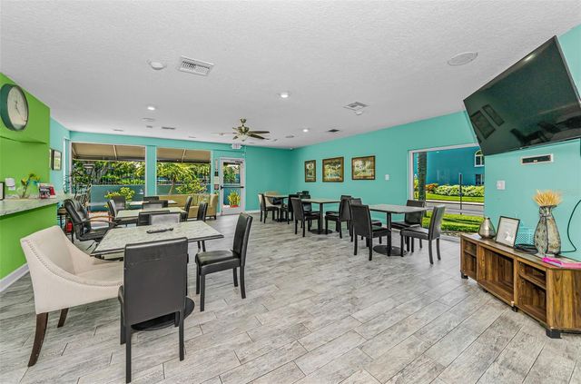11436 2ND STREET N 1, St Petersburg, FL 33716