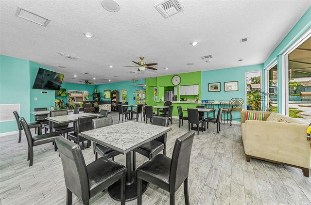11436 2ND STREET N 1, St Petersburg, FL 33716