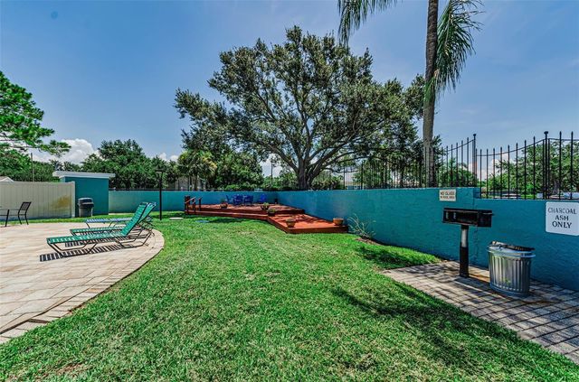11436 2ND STREET N 1, St Petersburg, FL 33716