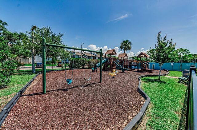 11436 2ND STREET N 1, St Petersburg, FL 33716