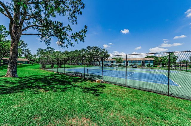 11436 2ND STREET N 1, St Petersburg, FL 33716