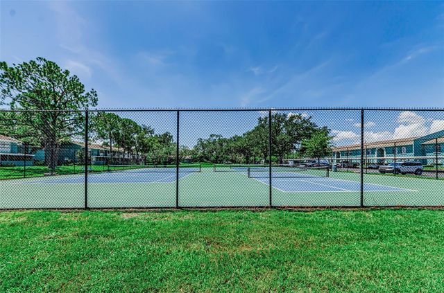 11436 2ND STREET N 1, St Petersburg, FL 33716