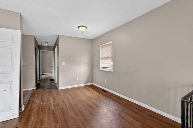 2672 Arcola Road, Columbus, OH 43207