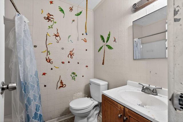 2672 Arcola Road, Columbus, OH 43207