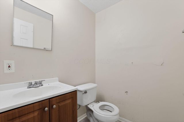 2672 Arcola Road, Columbus, OH 43207