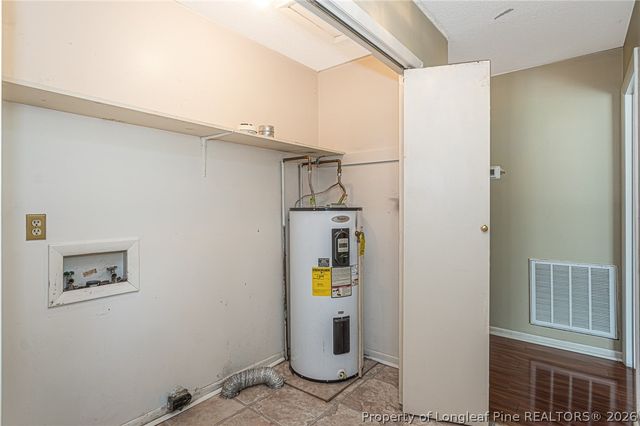3391 Hawthorne Street, Hope Mills, NC 28348