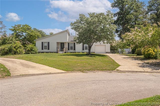 3391 Hawthorne Street, Hope Mills, NC 28348