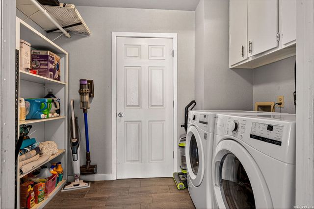 4914 Crestwood Dr., Schertz, TX 78101