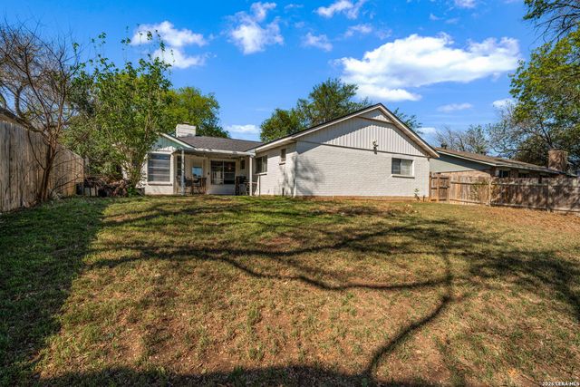 4914 Crestwood Dr., Schertz, TX 78101