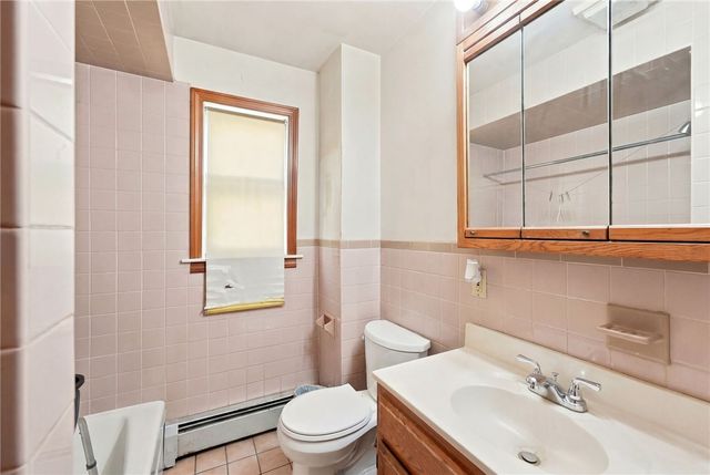355 Williams Street, Providence, RI 02906