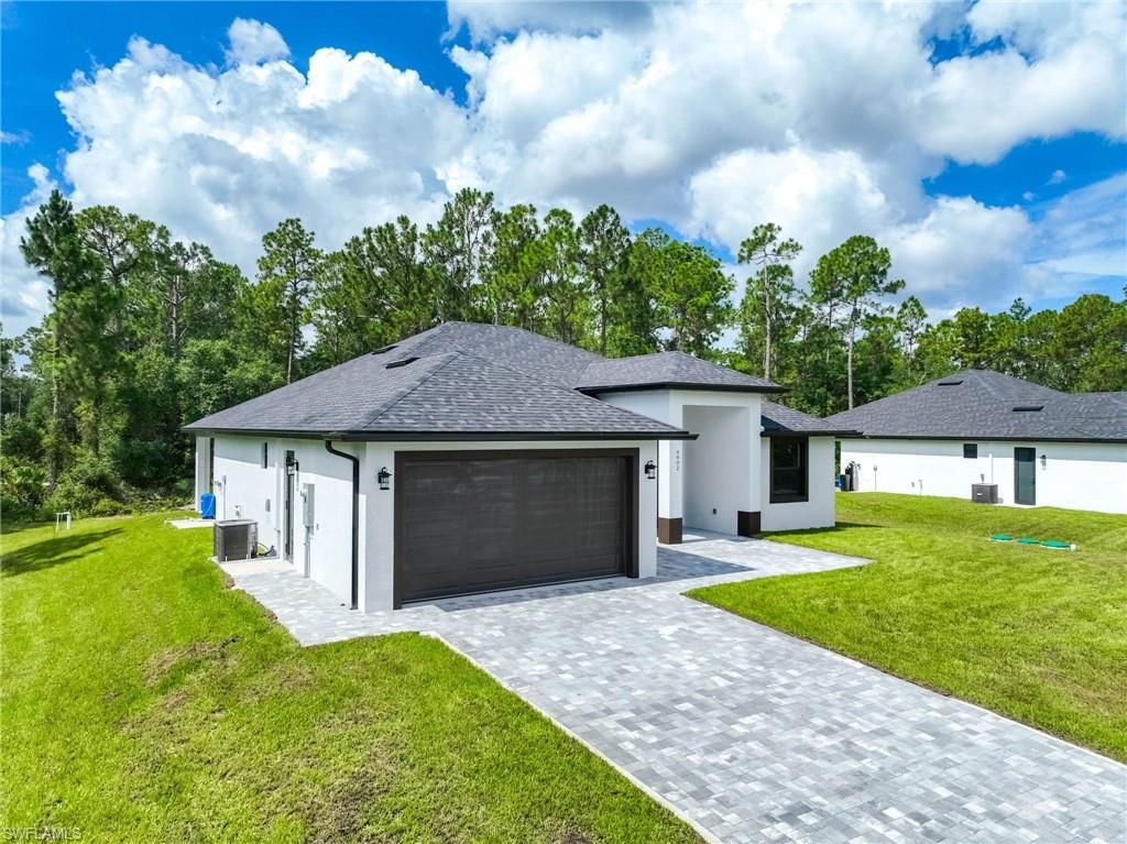 4402 E 13th ST, LEHIGH ACRES, FL 33972 — photo 2