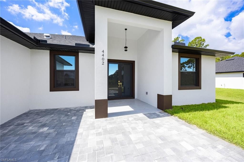4402 E 13th ST, LEHIGH ACRES, FL 33972 — photo 3