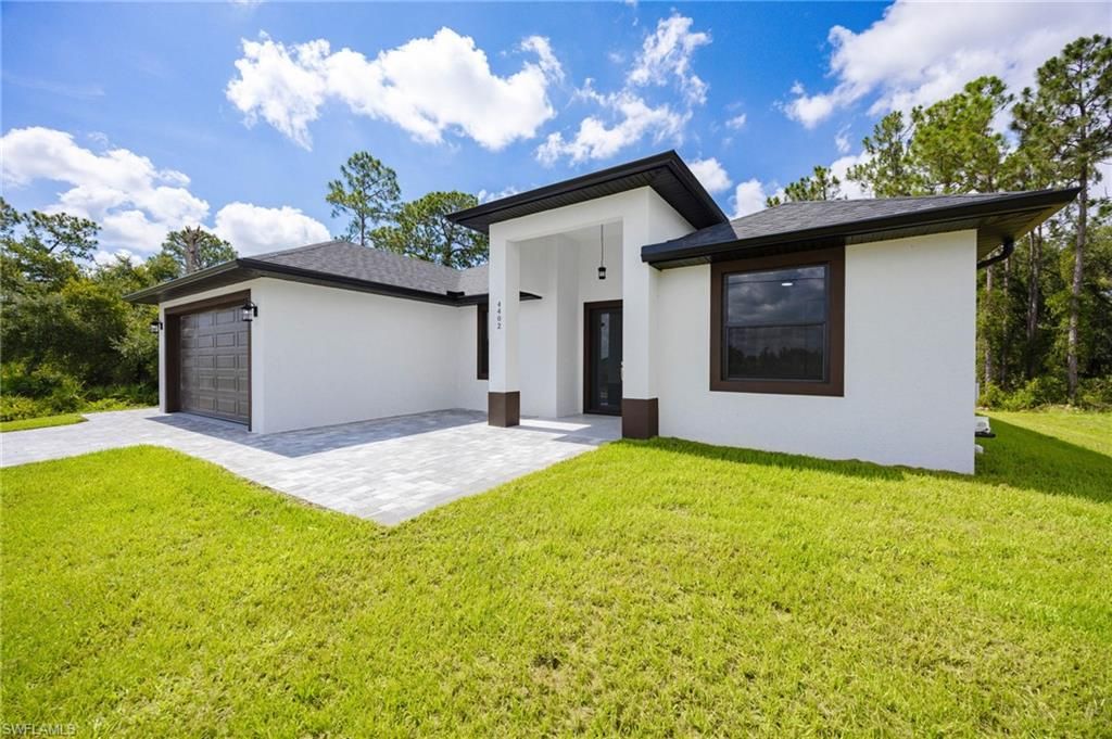 4402 E 13th ST, LEHIGH ACRES, FL 33972 — photo 4