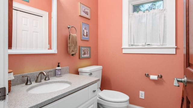 87 Dartmouth Road SE, Hebron, OH 43025