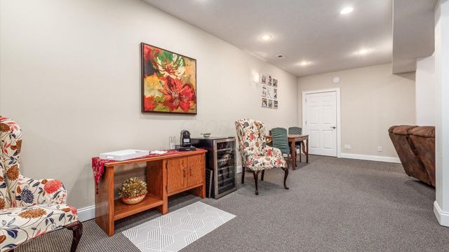 87 Dartmouth Road SE, Hebron, OH 43025
