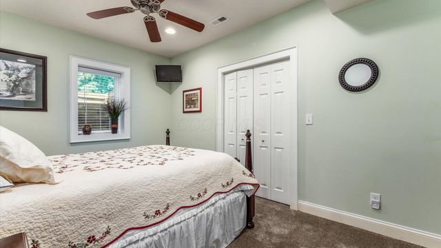 87 Dartmouth Road SE, Hebron, OH 43025