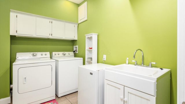 87 Dartmouth Road SE, Hebron, OH 43025