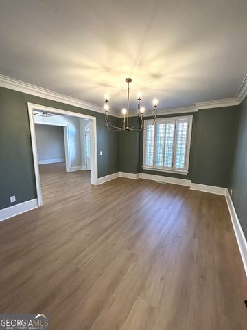 114 Red Oak Trail, Lagrange, GA 30240