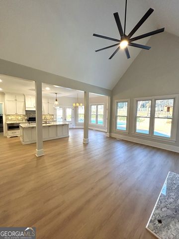 114 Red Oak Trail, Lagrange, GA 30240