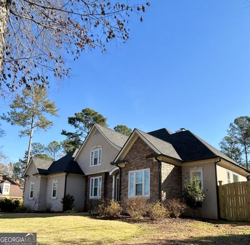 114 Red Oak Trail, Lagrange, GA 30240