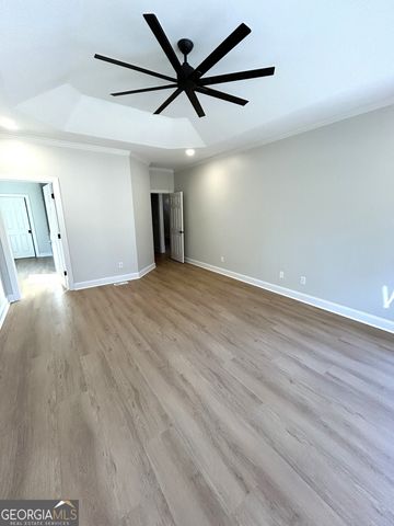 114 Red Oak Trail, Lagrange, GA 30240