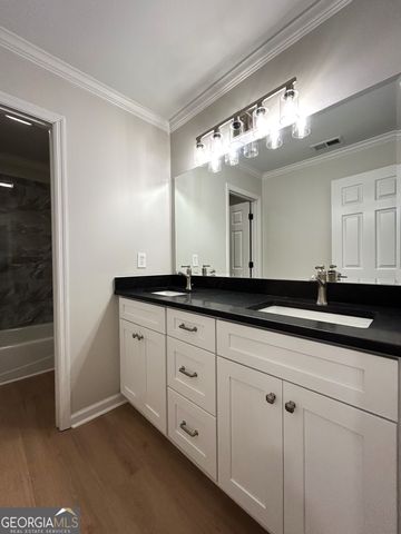 114 Red Oak Trail, Lagrange, GA 30240