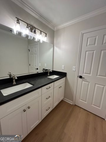 114 Red Oak Trail, Lagrange, GA 30240