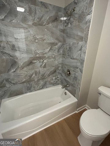 114 Red Oak Trail, Lagrange, GA 30240