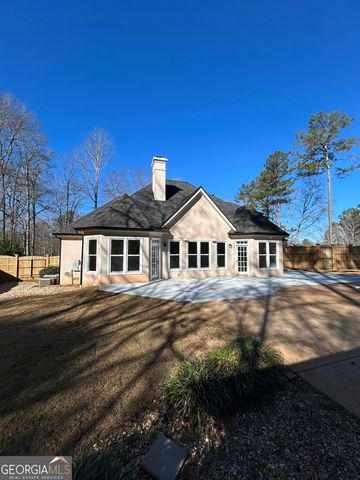 114 Red Oak Trail, Lagrange, GA 30240