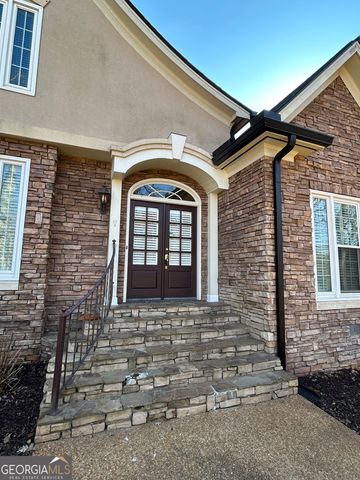 114 Red Oak Trail, Lagrange, GA 30240