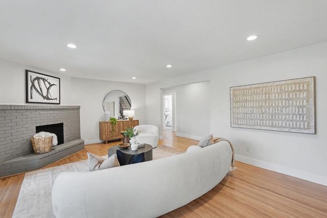 1155 London Avenue, Sunnyvale, CA 94087