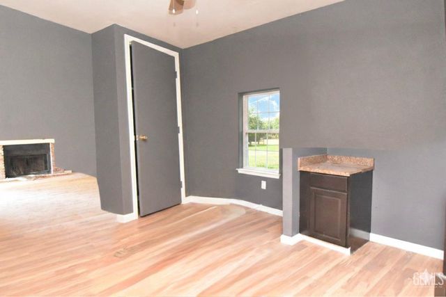 1055 Park Lane, Shafter, CA 93263