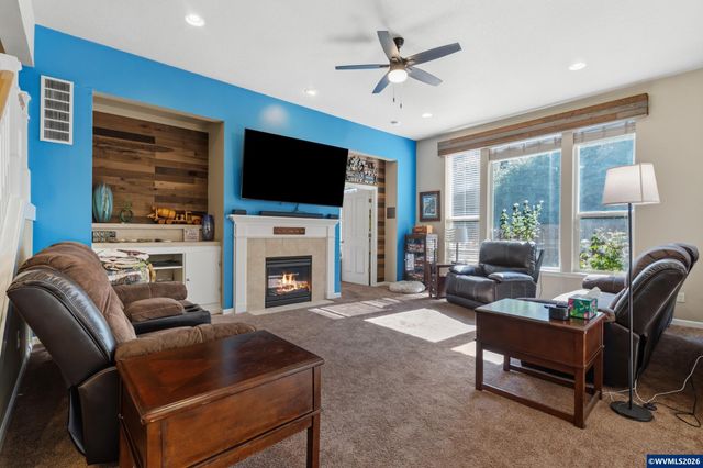2516 Laura Vista Dr NW, Albany, OR 97321