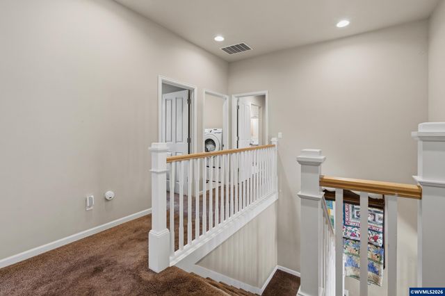 2516 Laura Vista Dr NW, Albany, OR 97321