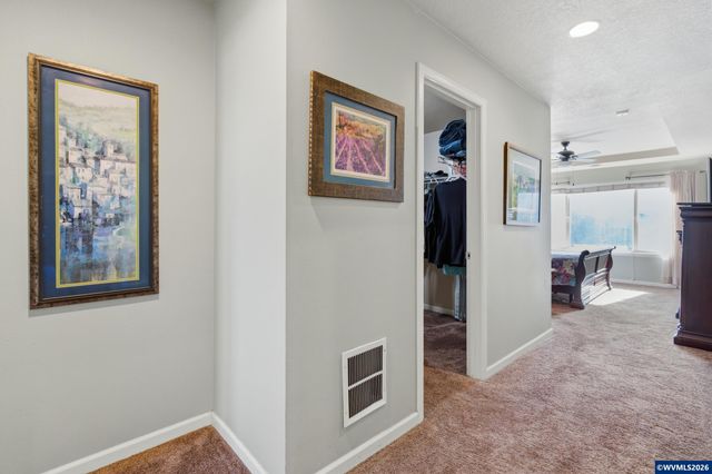 2516 Laura Vista Dr NW, Albany, OR 97321