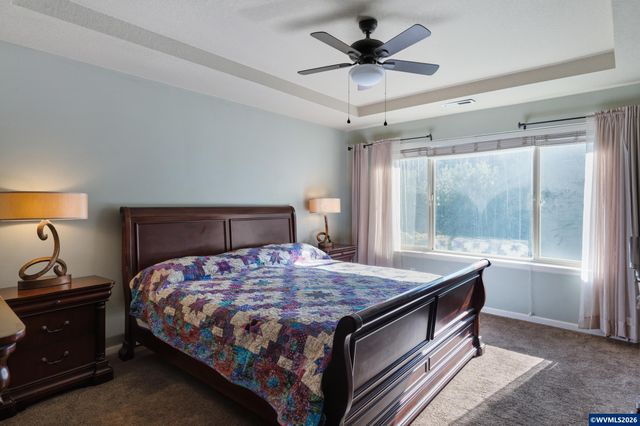 2516 Laura Vista Dr NW, Albany, OR 97321
