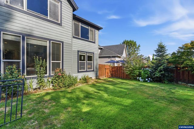 2516 Laura Vista Dr NW, Albany, OR 97321