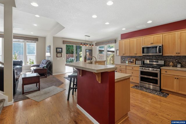 2516 Laura Vista Dr NW, Albany, OR 97321