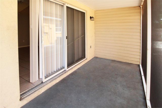 864 HAND AVE, Sarasota, FL 34232
