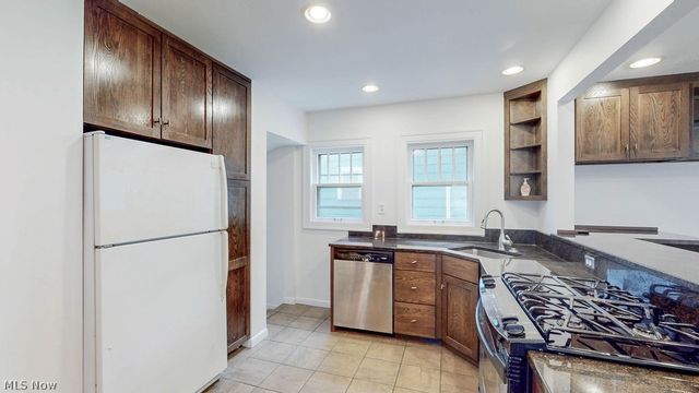 3110 Coleridge Road, Cleveland Heights, OH 44118