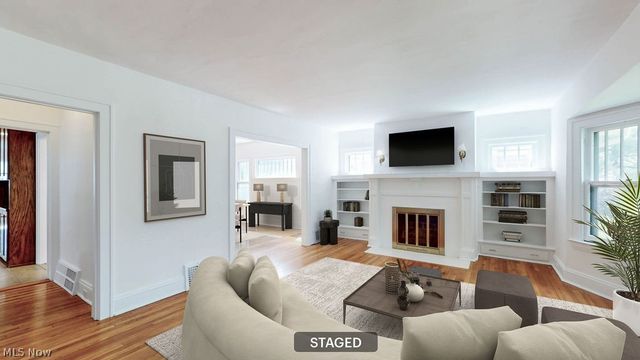 3110 Coleridge Road, Cleveland Heights, OH 44118