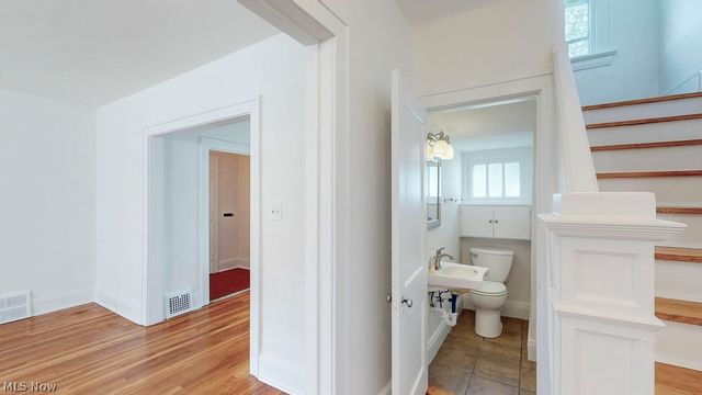 3110 Coleridge Road, Cleveland Heights, OH 44118