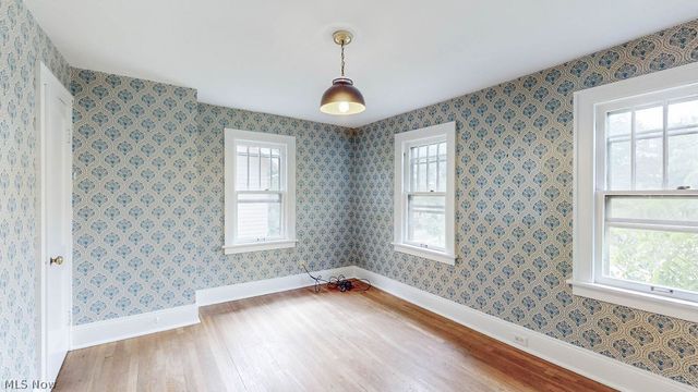 3110 Coleridge Road, Cleveland Heights, OH 44118
