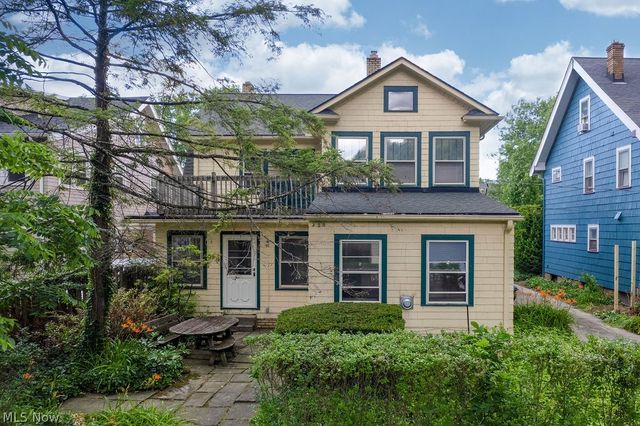 3110 Coleridge Road, Cleveland Heights, OH 44118