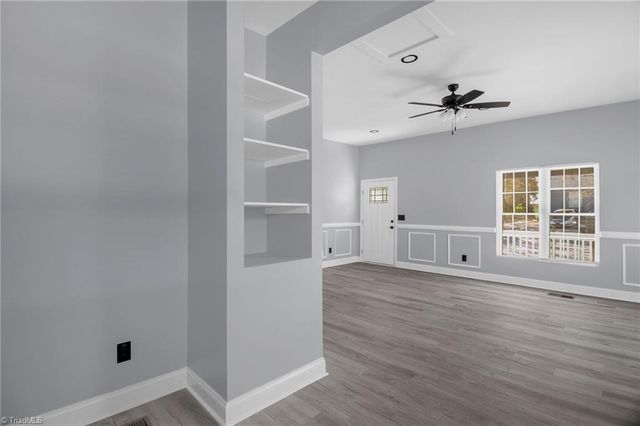 1132 W Green Street, Thomasville, NC 27360