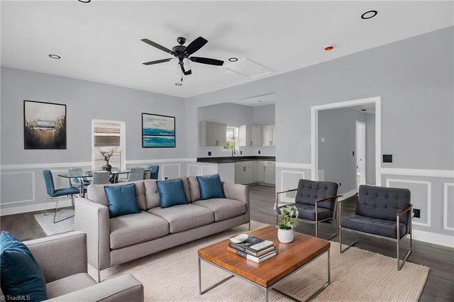 1132 W Green Street, Thomasville, NC 27360