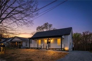 1132 W Green Street, Thomasville, NC 27360