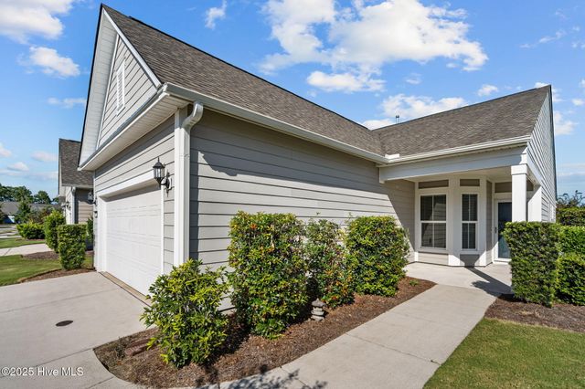 439 Deveraux Drive, Wilmington, NC 28412