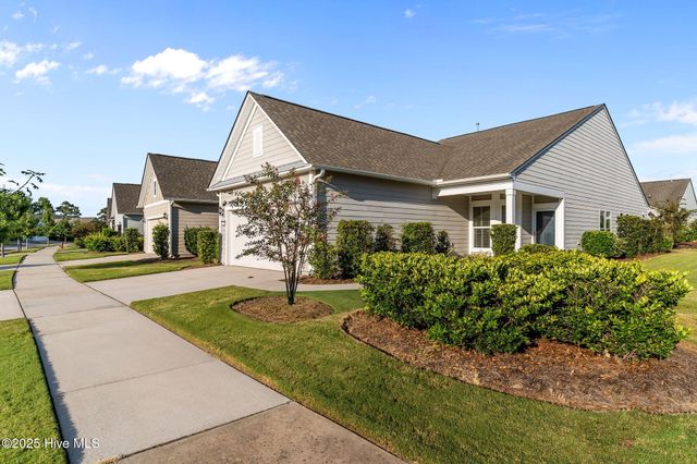 439 Deveraux Drive, Wilmington, NC 28412