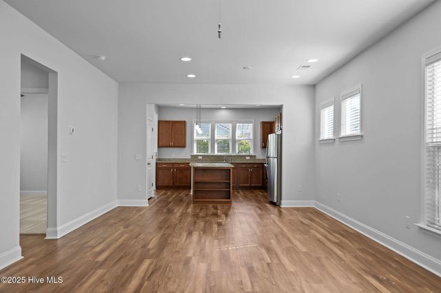439 Deveraux Drive, Wilmington, NC 28412